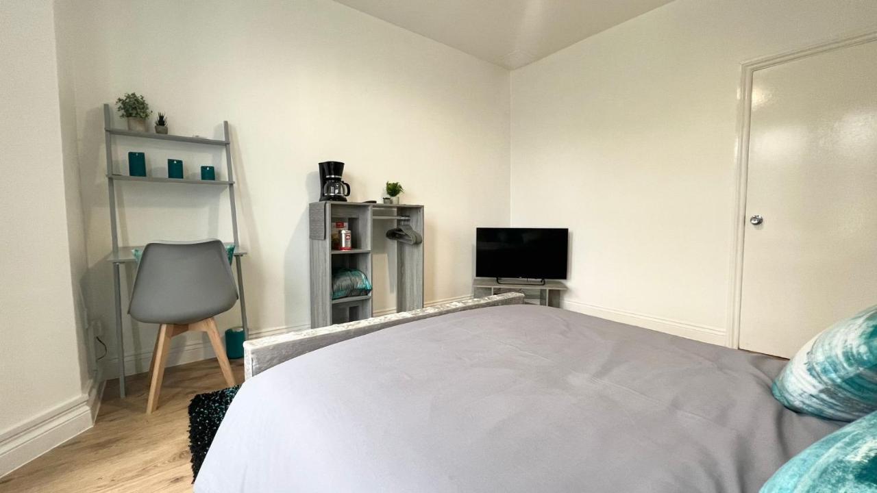 Cosy Private Studio In London Lejlighed Plumstead  Eksteriør billede